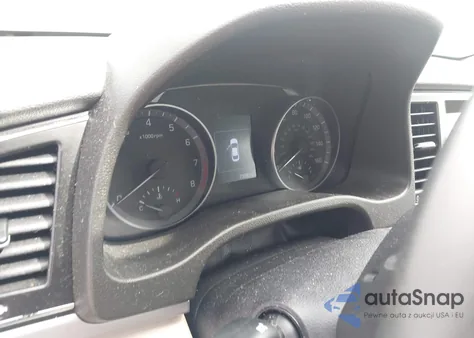 2018 Hyundai Elantra Value Edition z USA, uszkodzony, nr VIN 5NPD84LF0JH277852